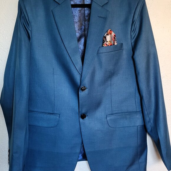 Blue Designer Suit - 3 piece - Picture 15 of 16